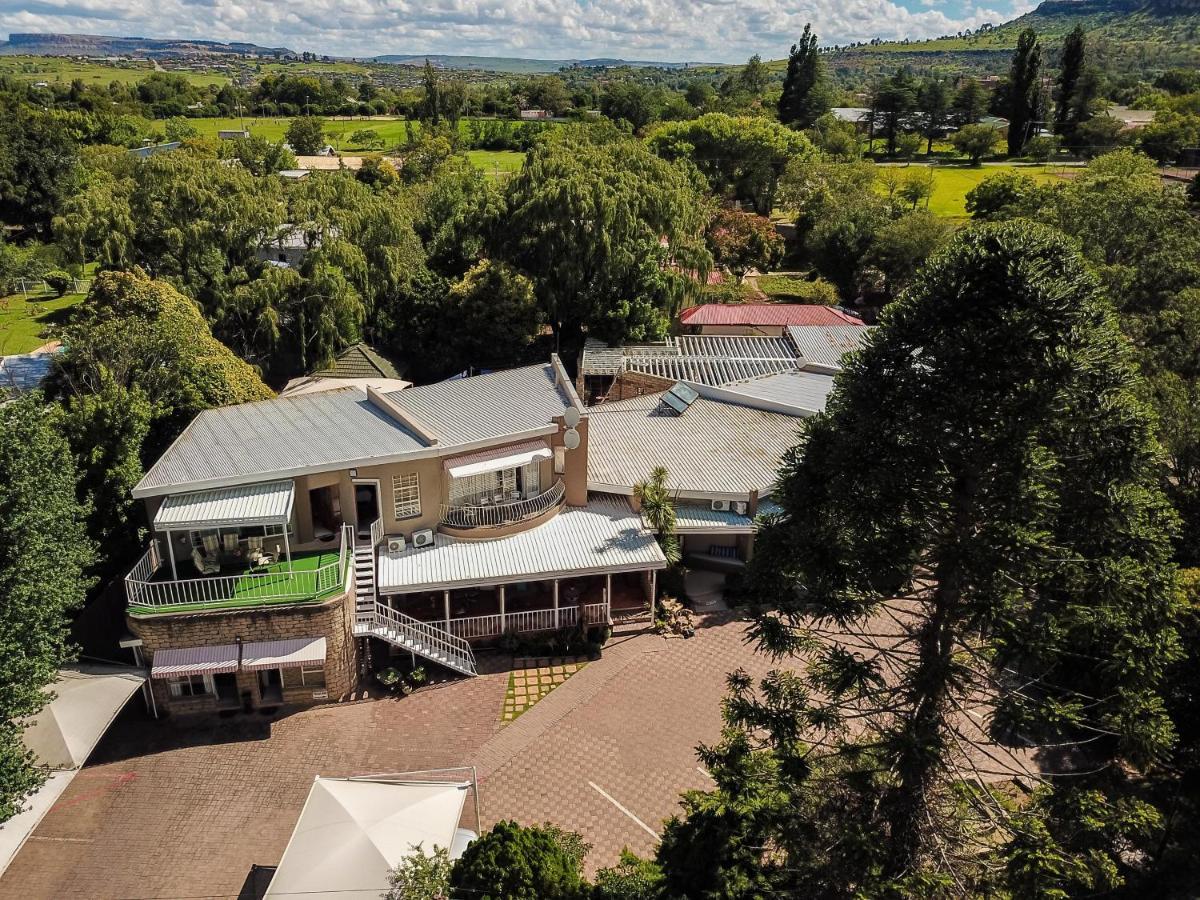 Woodpecker Guesthouse Ficksburg Extérieur photo