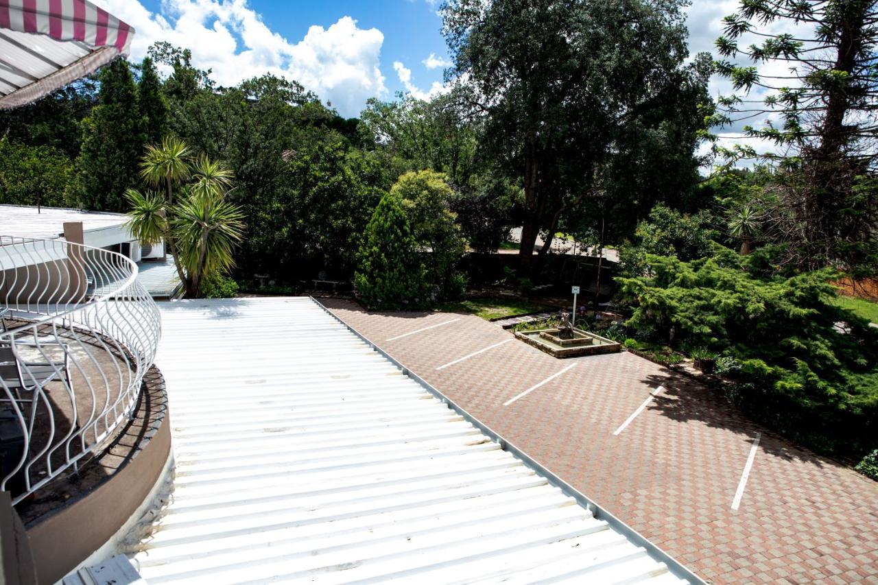 Woodpecker Guesthouse Ficksburg Extérieur photo