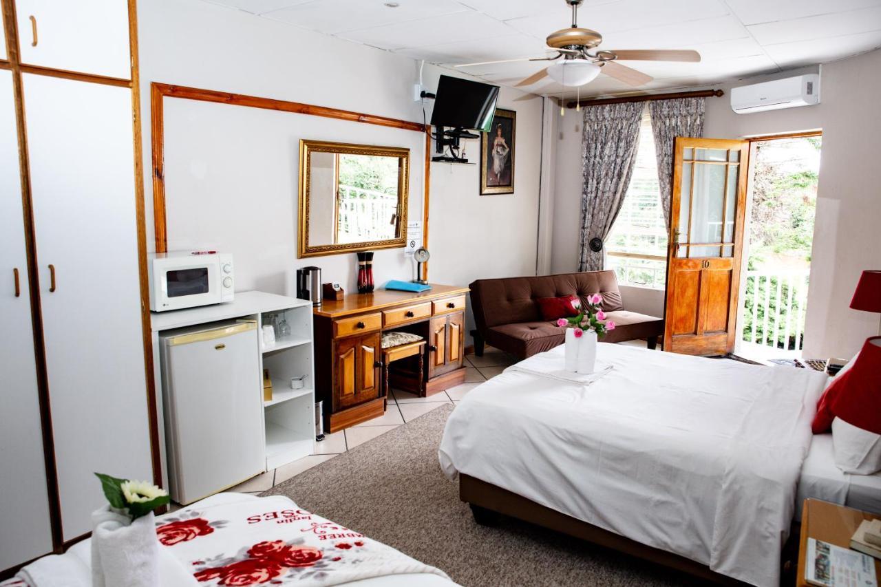 Woodpecker Guesthouse Ficksburg Extérieur photo